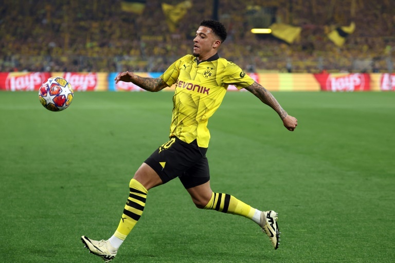 Dortmund 'will try everything' to keep Sancho, says sporting director Kehl