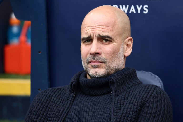 Guardiola won't ask for favour from Man Utd in chase to catch 'incredible' Arsenal