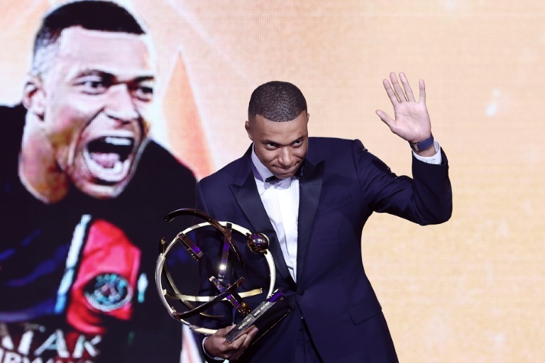 Mbappe bids farewell to Ligue 1: out of PSG squad list