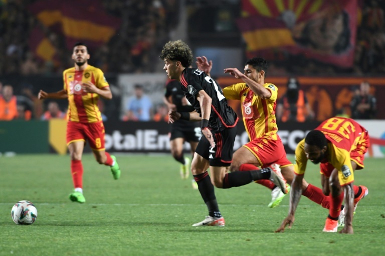 Ahly stay on track for 12th title after holding Esperance to goalless draw