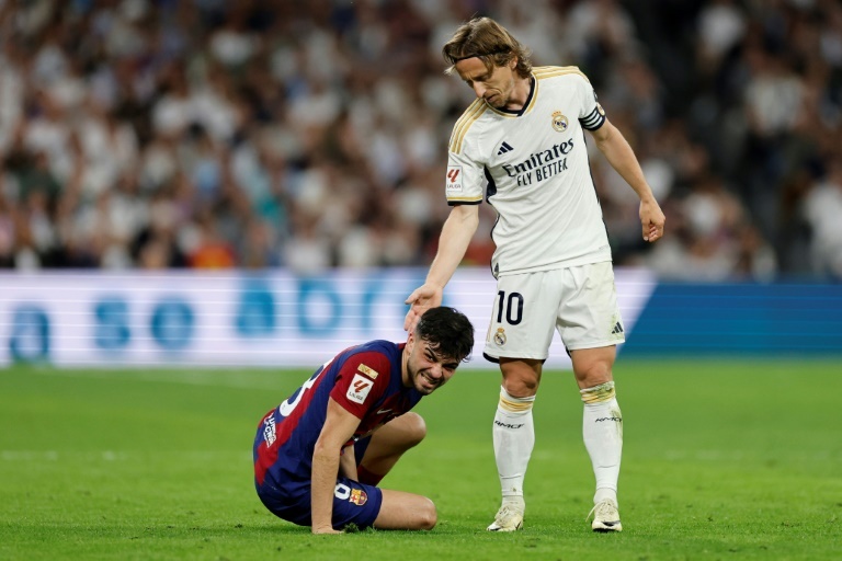 Luka Modric expected to STAY at Real Madrid