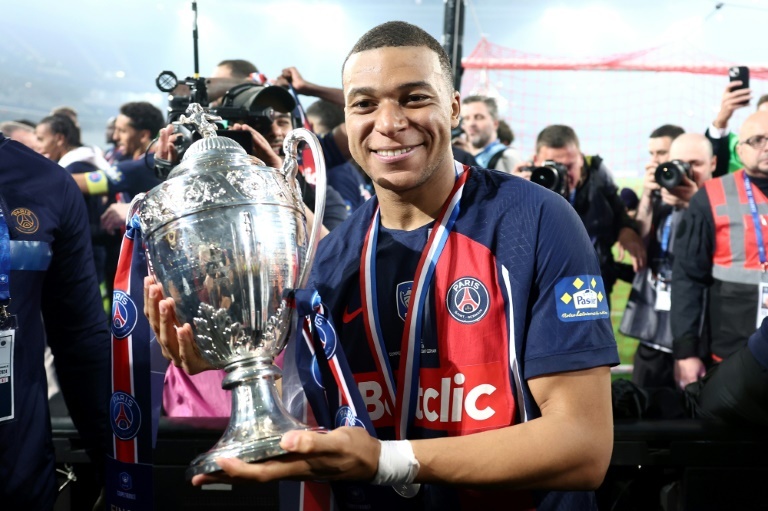 Madrid-bound Mbappe says 'people made me unhappy' at PSG