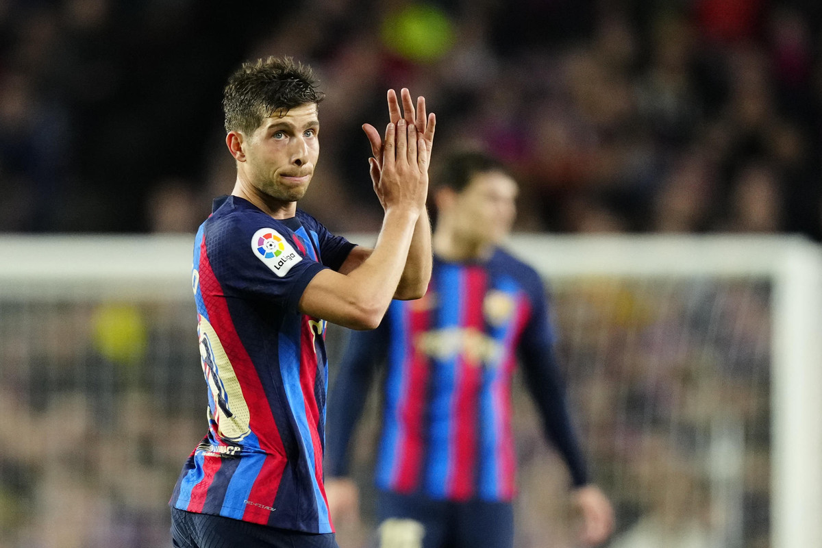 Sergi Roberto negotiating with other teams after renewal talks stalled