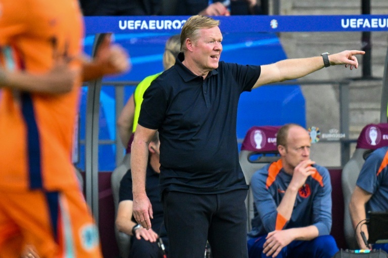 Netherlands 'appalling' in Austria defeat, admits Koeman
