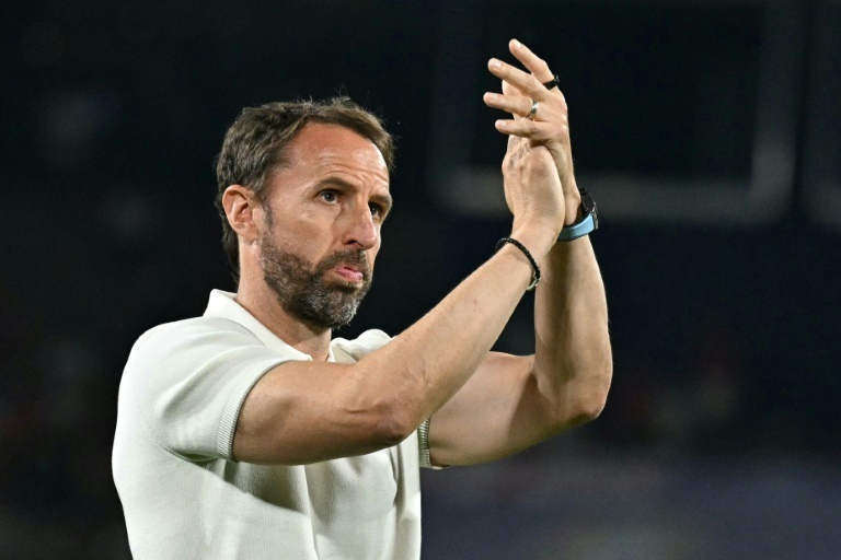 Southgate bemoans 'unusual' atmosphere after England's night on the boos