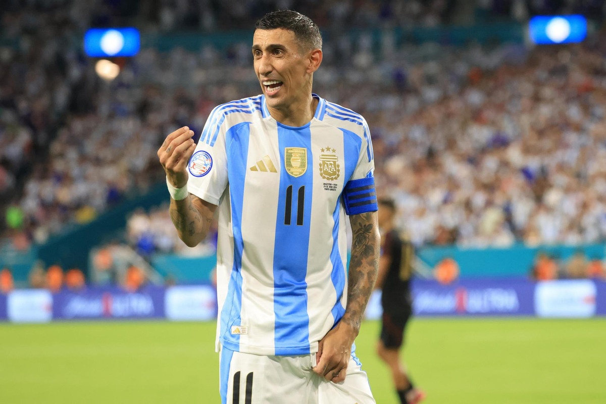 Di Maria complains about Argentina captain armband after Leo Messi's absence