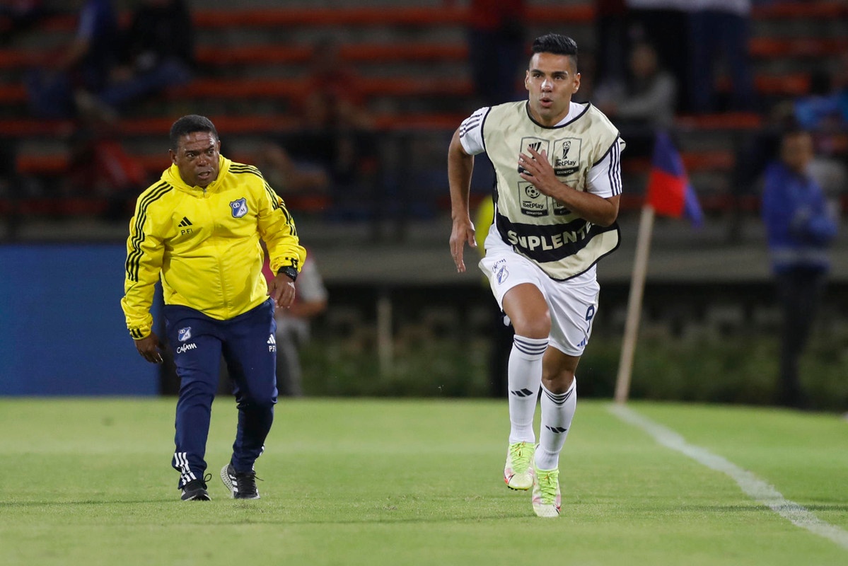 Falcao sends his blessings to a fan who wishes him a torn ACL