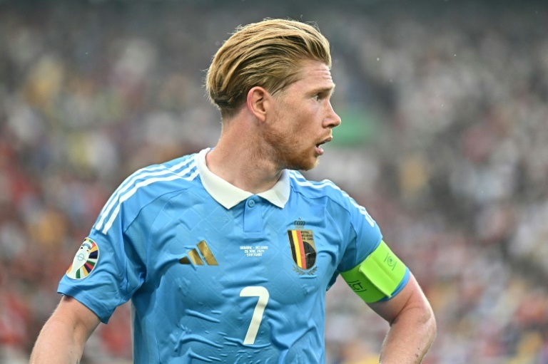 De Bruyne's rumours of possible Saudi move labelled as FAKE news