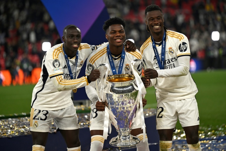 Mendy close to agreeing new deal with Real Madrid