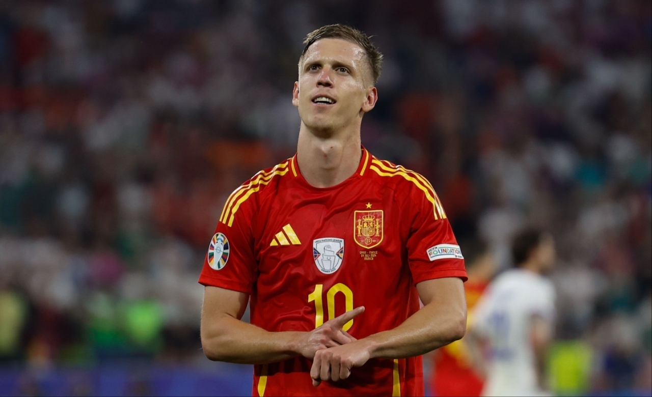 Barcelona on verge of agreeing €60m deal for Dani Olmo