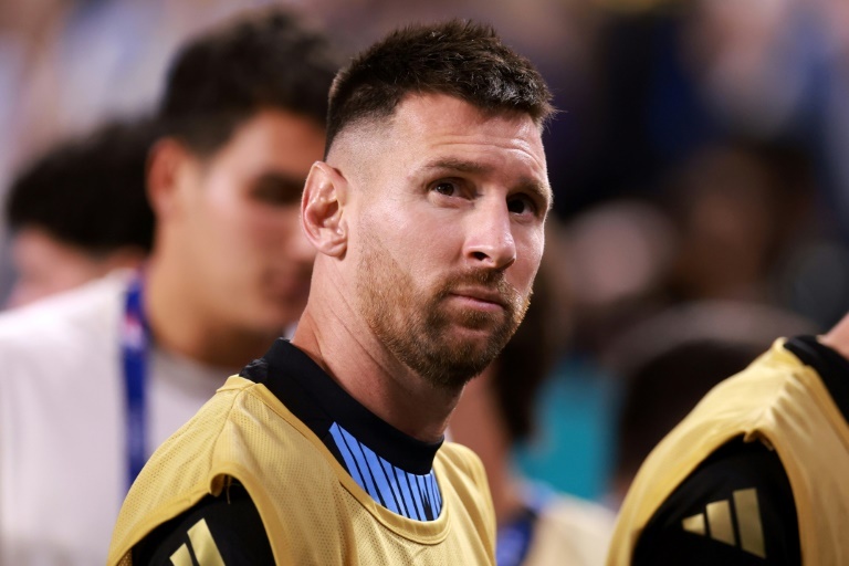 Messi set to make Argentina comeback against Chile