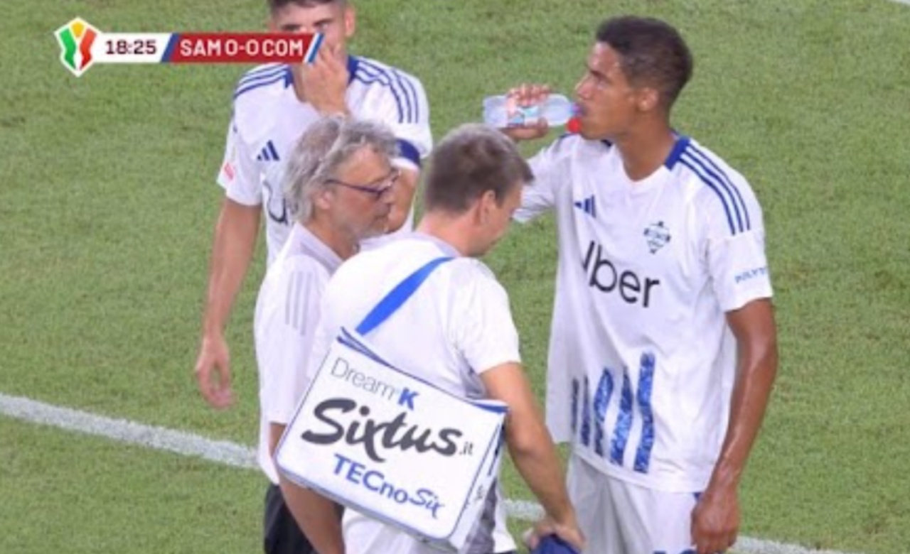 Varane forced off with knee injury on Como debut