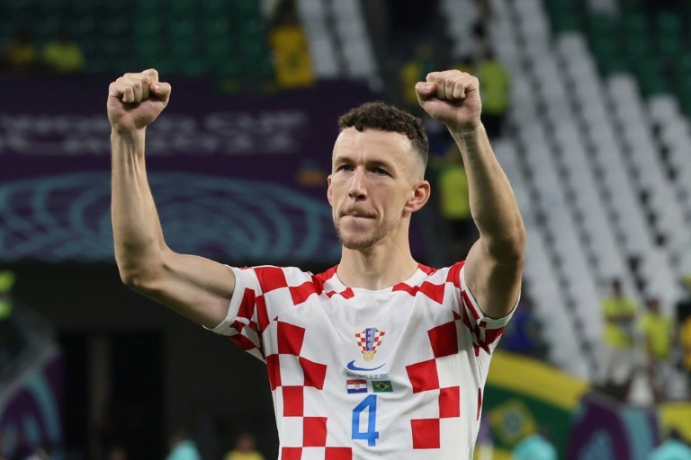 Barcelona turn a deaf ear to Perisic approach