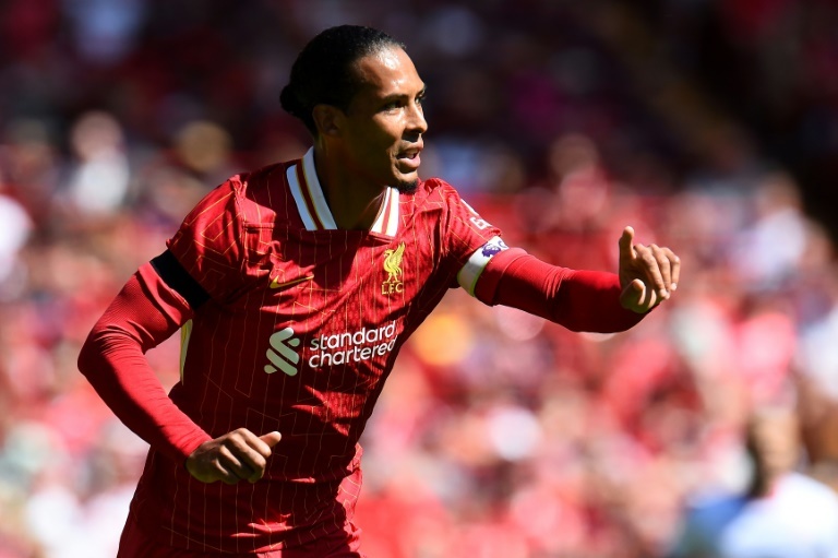 Van Dijk 'calm' over Liverpool future with contract running down