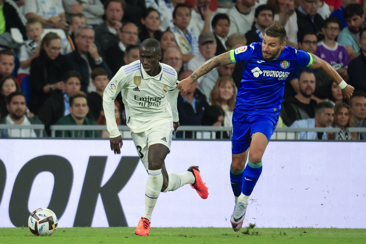 Another setback for Madrid: Mendy suffers shinbone injury