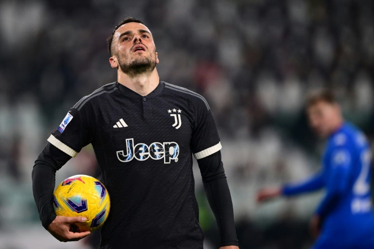 Juventus winger Filip Kostic set to join Fenerbahce