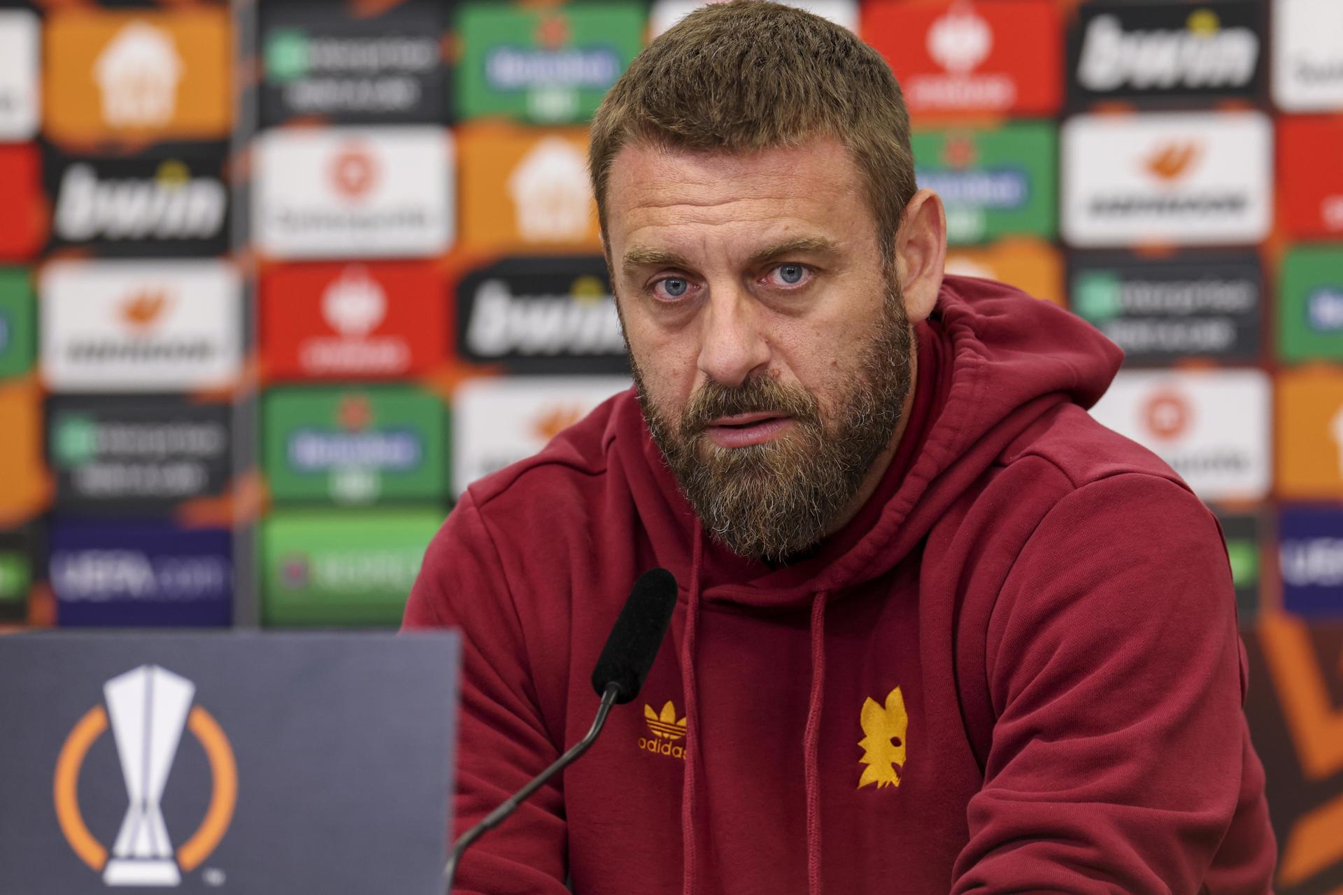 OFFICIAL: Roma sack De Rossi