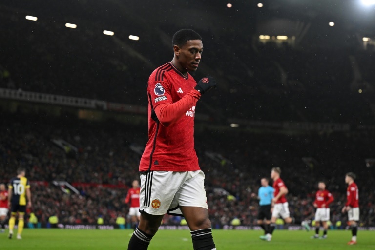 OFFICIAL: ex-Man Utd star Anthony Martial joins AEK Athens