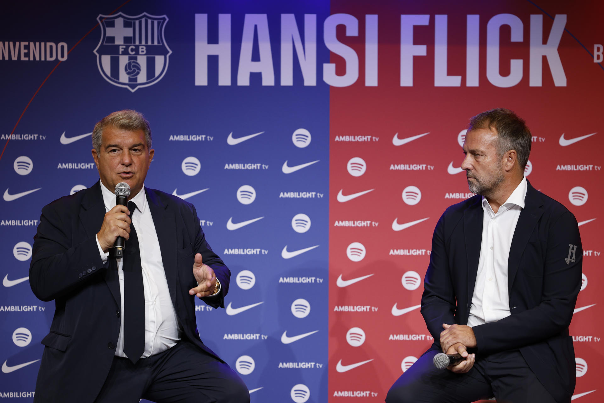 Barcelona president Joan Laporta met with Hansi Flick after Monaco defeat