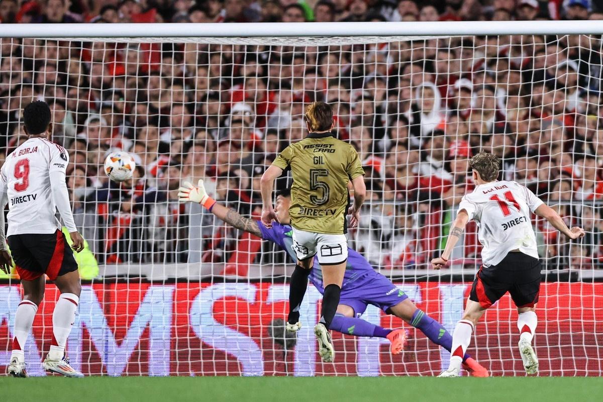 Colidio leads River Plate to the Copa Libertadores semis