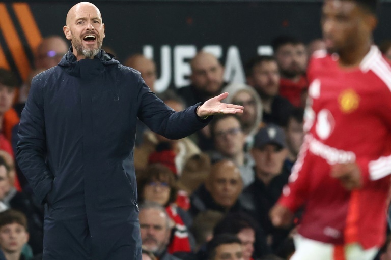 Ten Hag frustrated by costly mistake in Man Utd's Europa draw with Twente