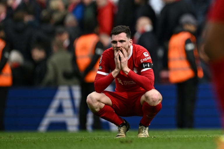 Arne Slot issues Andy Robertson injury update