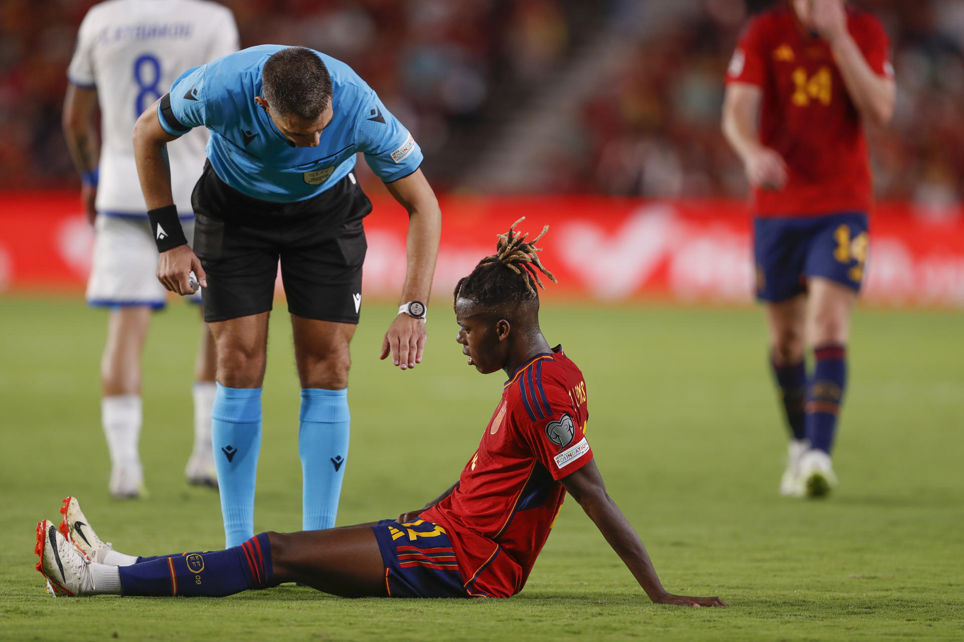 Nico Williams joins Spain's injury list, Sergio Gomez to replace him