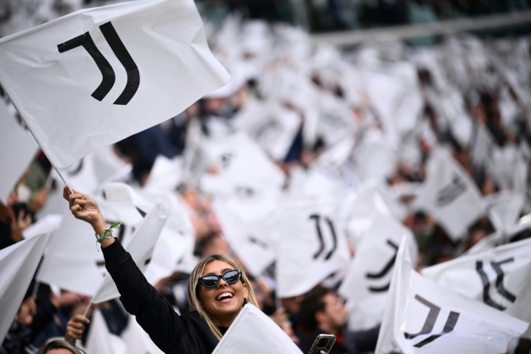 Juventus readmitted to ECA after failed Super League revolt