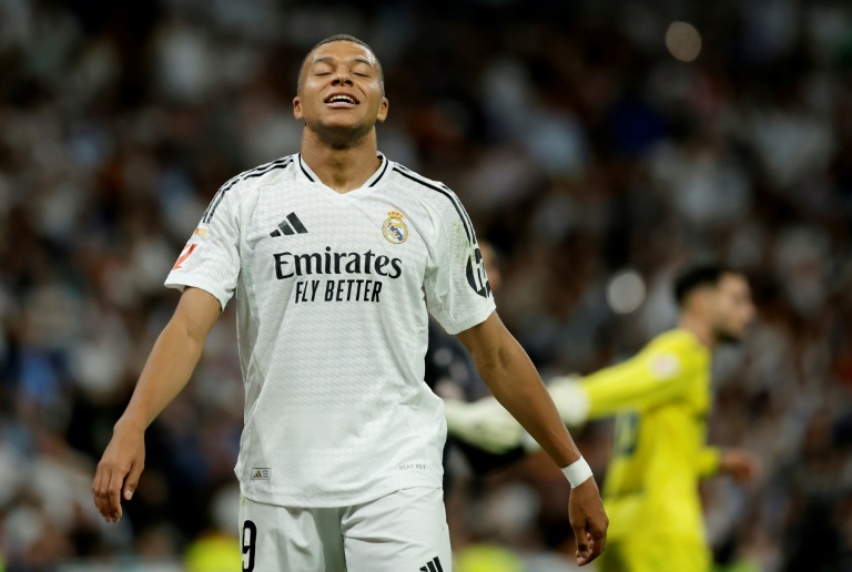 "There's many stars at Real Madrid, not just one" - former Madrid boss warns Mbappe