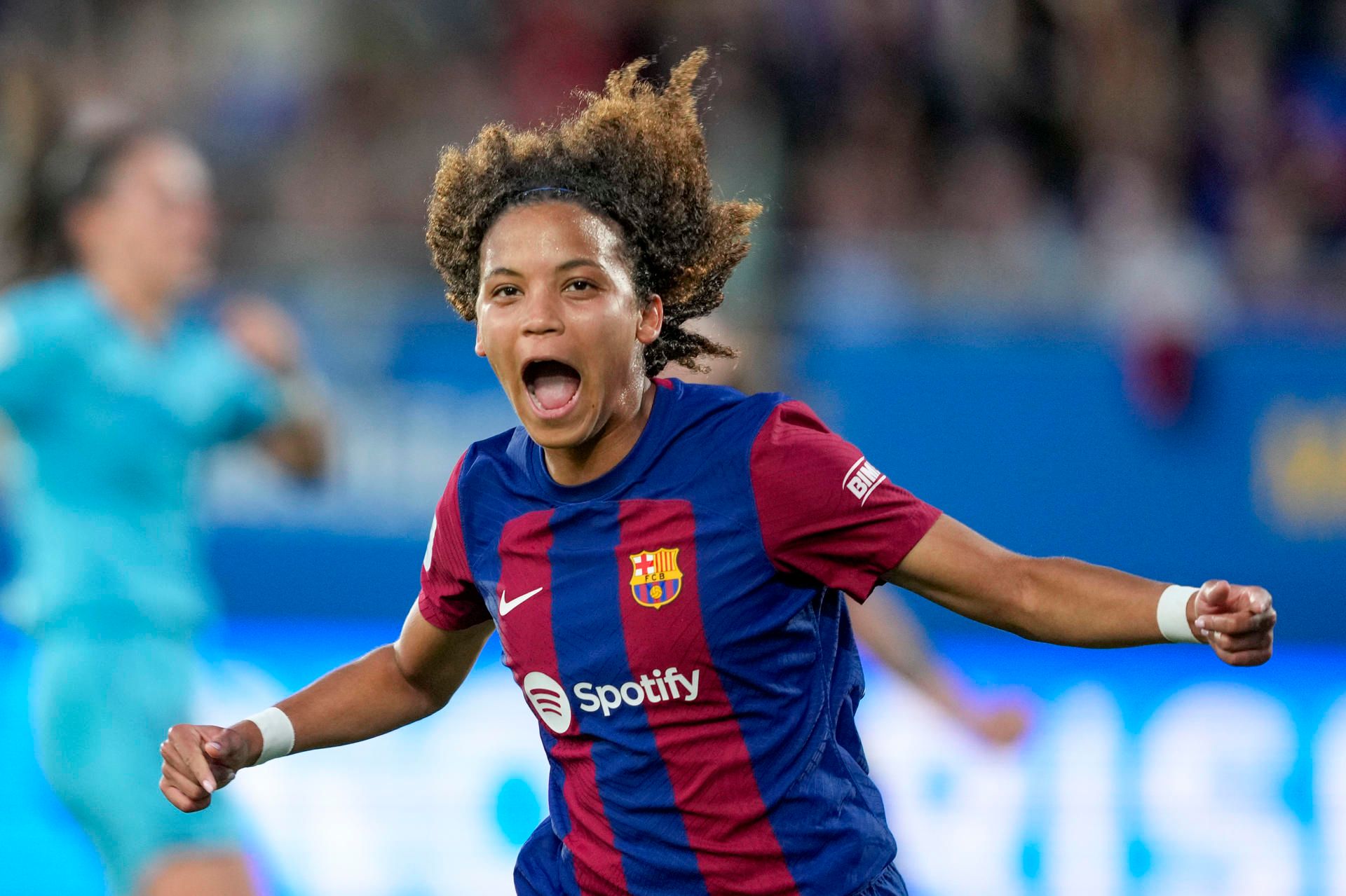 Barca hit nine in Women's Champions League, Bayern overcome Juve