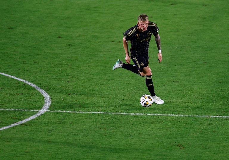 Bogusz goal edges LAFC past Whitecaps in MLS playoffs