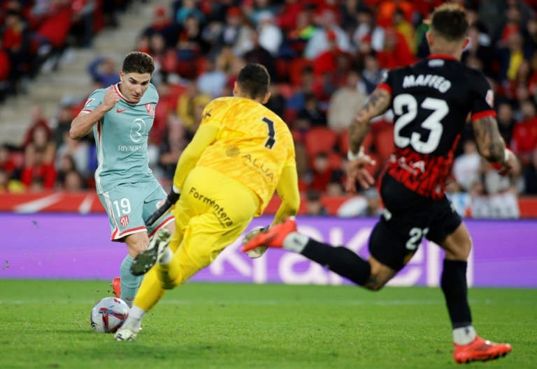 Atletico Madrid scrape narrow Liga win at Mallorca