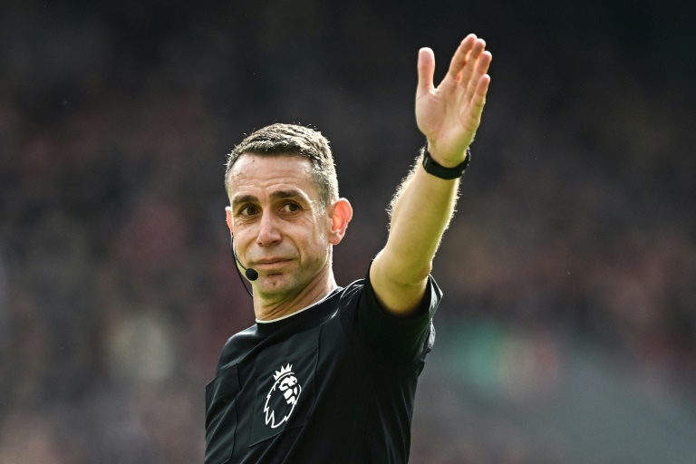 Referee Coote dumped by UEFA following PGMOL suspension