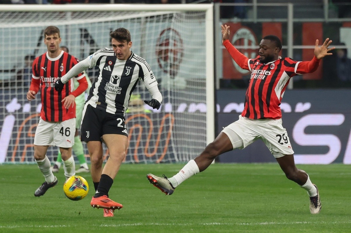 AC Milan and Juventus bore in stalemate