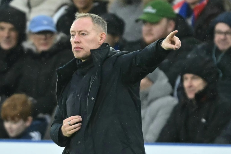 Leicester sack manager Steve Cooper