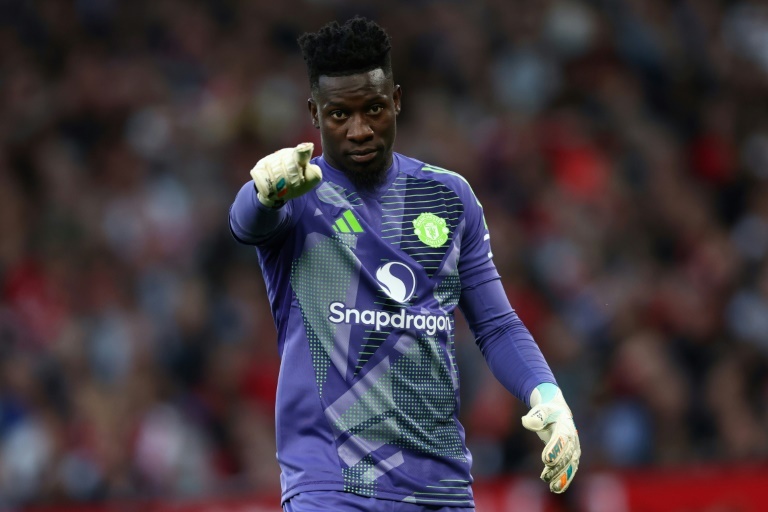 Onana urges Man Utd to ‘ stay together’