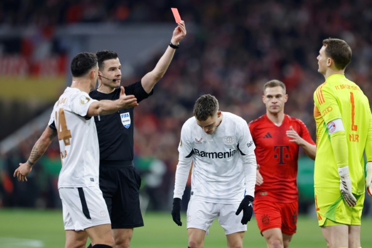 Bayern captain Neuer sent off for first time in 866-game career