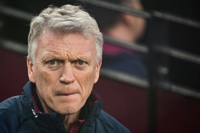 'Sticking plaster' Moyes backs Everton to beat Premier League drop