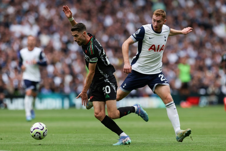 LIVE: Arsenal v Tottenham