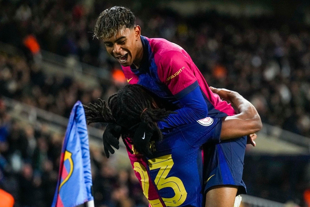 Lamine Yamal drives dominant Barca past Betis into Copa del Rey quarters