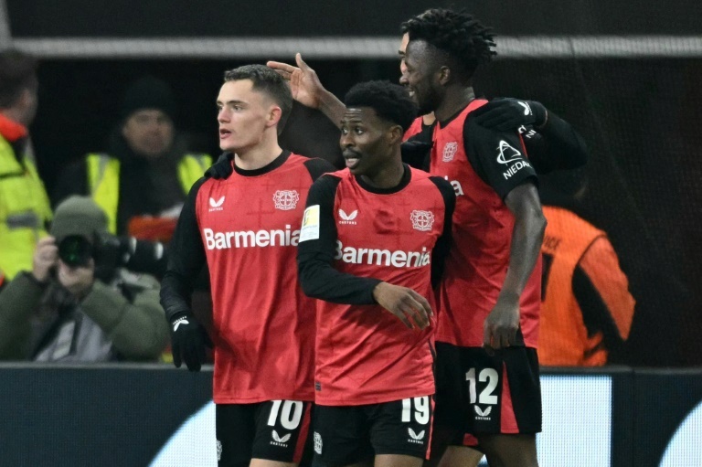 Wirtz shines to keep Leverkusen on pace with leaders Bayern