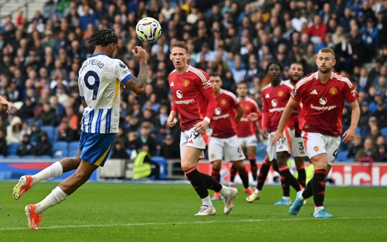 LIVE: Man United v Brighton