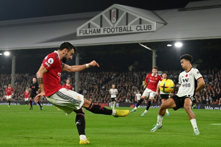 LIVE: Fulham v Man United