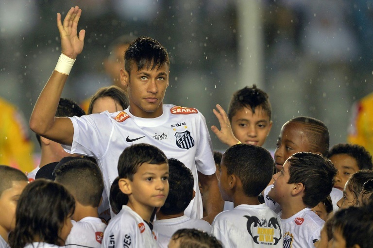 Santos president tells Neymar it's 'time to come home'