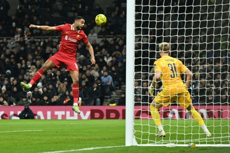 LIVERPOOL V TOTTENHAM: POSSIBLE LINEUPS!!