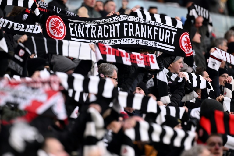 Frankfurt edge Kiel to tighten grip on third in Bundesliga