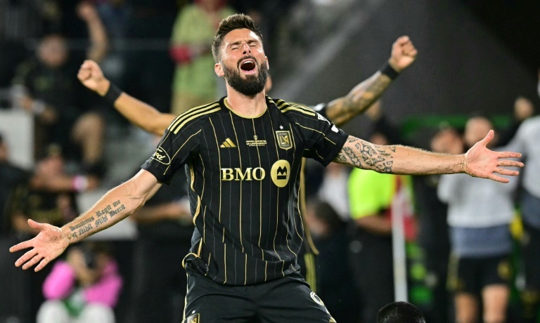 LAFC star Giroud suffers home theft of $500,000 in jewelry: report