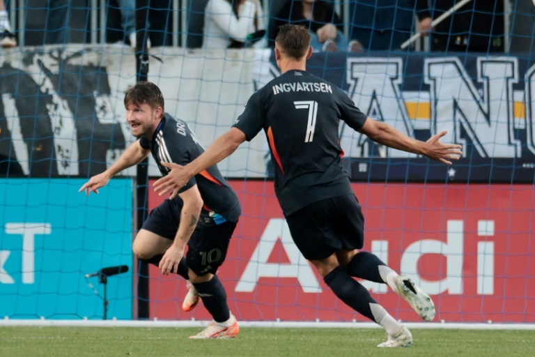 Debutants San Diego stun Galaxy with victory in Los Angeles