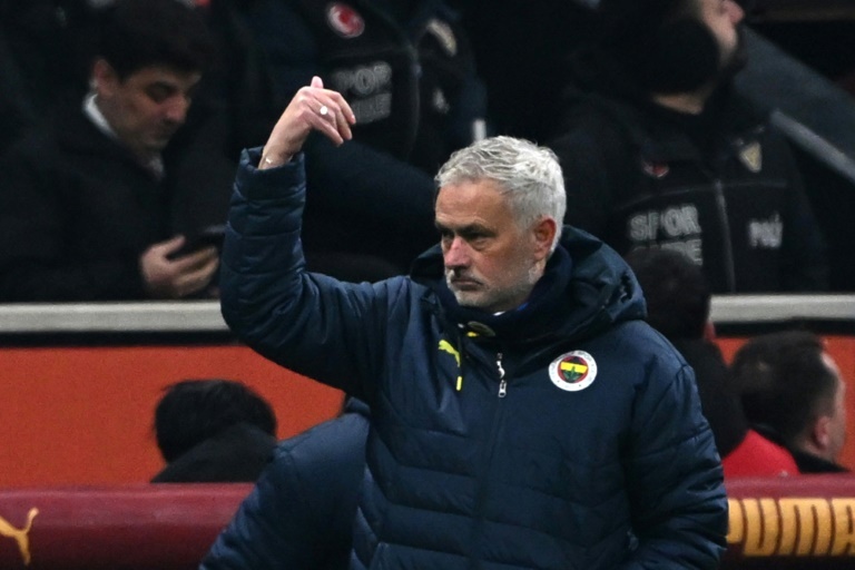 Galatasaray accuse Mourinho of 'racist statements' after derby