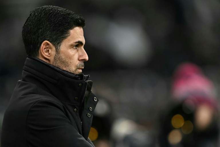 'Over my dead body': Arteta claims Arsenal still fighting for title